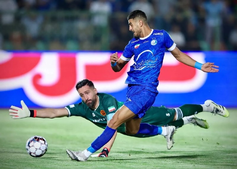 Varzesh90: ‏⚽ #ورزش90‏🔴 استقلال از همان هفته اول مدعی شد‏🗞 برد چهار بر صفر در اولین بازی فصل خیلی زود هواداران استقلال را به آینده 