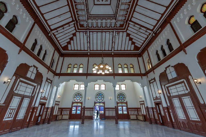 10 красивых вокзалов мира Многие из них признаны историческими памятниками, но продолжают встречать и провожать пассажиров Северный вокзал в Париже... - изображение 9 - вокзал, железнодорожный, центральный