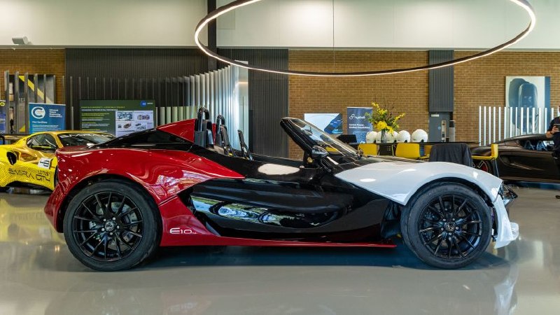 Фотосессия Lotus и Zenos — что скрывают британские инженеры?Зарубежные источники