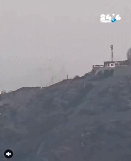 🇮🇱 The Yemeni Ministry of Information: Two security guards were killed and six people were injured in the Houthi attack on Al-Maashiq Palace in the city of Aden. The Yemeni prime minister and government ministers were not injured in the attack. Israel News.