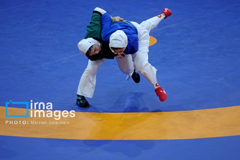 📸 דיווח וידאו של משחקי היאבקות נשים