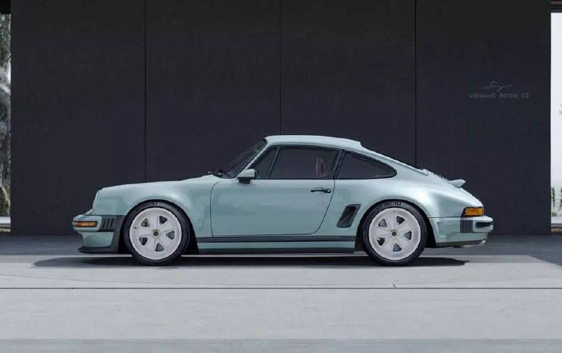Singer показал рестомод Porsche 911 с мощным «атмосферником». 2