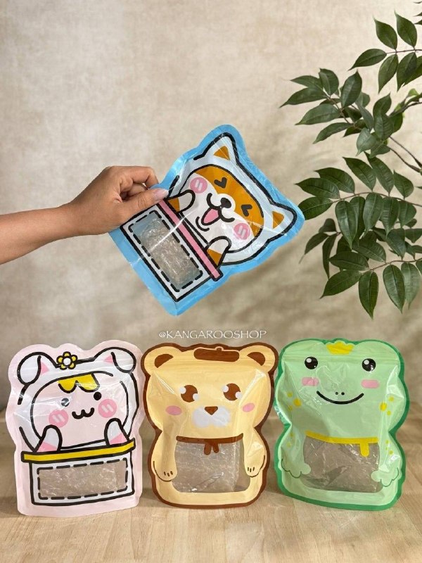 Kangarooshop: 🌸 زیپ کیپ عروسکی میکس کد x14🎀پک ۵۰ عددی🎀ابعاد: 20*17 cm 🎀دارای رنگبندی🎀📦۴۰۰۰ عدد🎀قیمت : ۲۲۰۰۰ ت🆔كانال فروشگاه👇🏻@Kangaroo