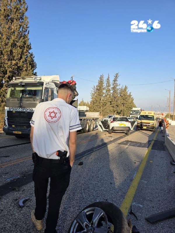 🇮🇱 כביש 465: עומסי תנועה בעקבות תאונת דרכים. בעקבות תאונת דרכים שאירעה לפני כשעה וחצי, מורגשים עומסי תנוע…
