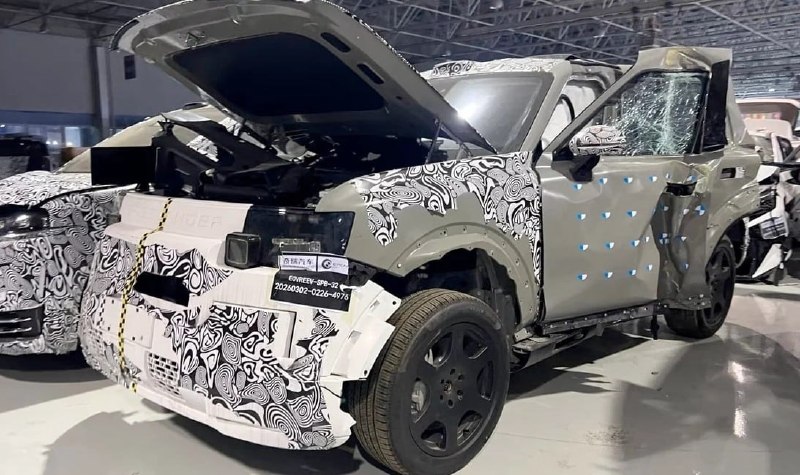 Новый Freelander  показали после краш-теста 1