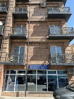 Yashnabad district, oak new building, 46 sq.m.