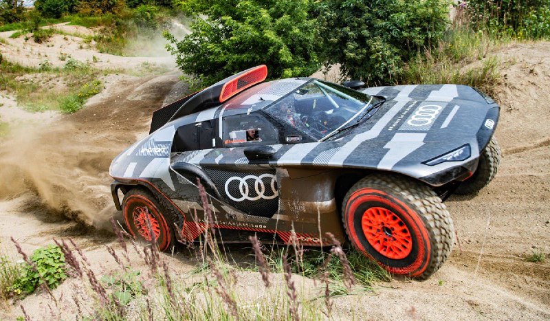 Audi впервые в истории выиграла ралли-марафон «Дакар» — в гонке впервые победил гибридный автомобиль 2