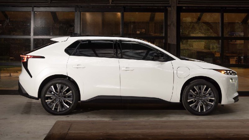 Subaru обновила электрокроссовер Solterra 3