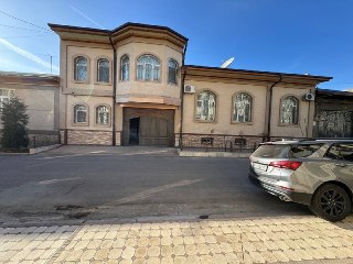 8 сотих. 2 этаж. Евроремонт. Ор-р Ибн-Сино строй март