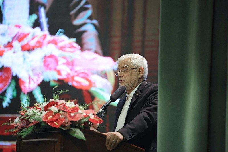 🇮🇷پایگاه اطلاع‌رسانی دولت ـ پاد: 🔺مزیت اصلی ایران نیروی انسانی و فناوری است، نه منابع زیرزمینیدکتر محمدرضا عارف، معاون اول رئیس‌جمهور در همایش جایزه ملی 