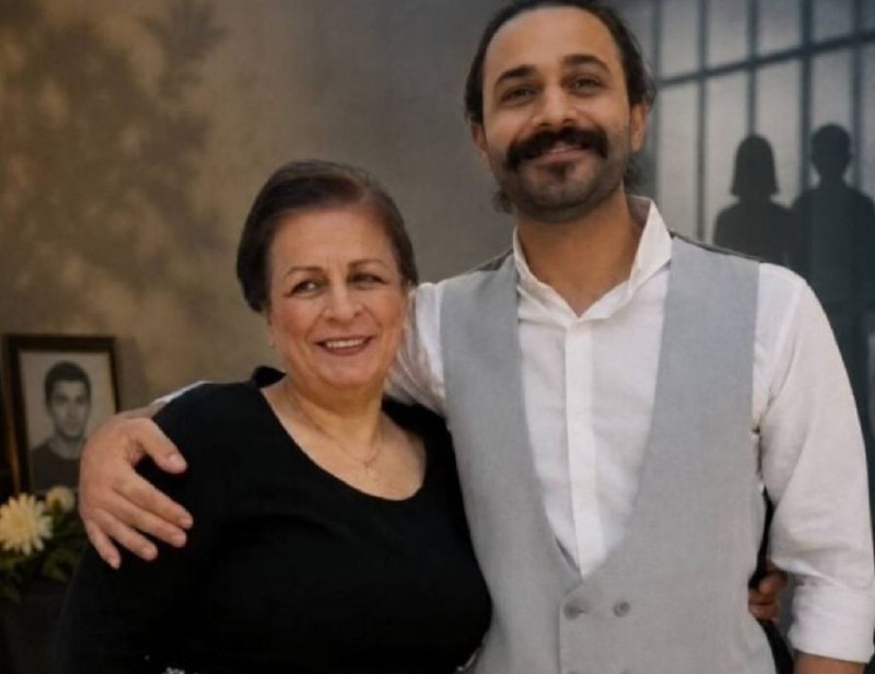 پهلوی نیوز | Pahlavi News: ​🚨 بازداشت مادر دادخواه #نزهت_میرراضی​نزهت میرراضی، معروف به «مامان نزهت»، روز جمعه ۱۳ شهریورماه ۱۴۰۵ در شهر #لاهیجان تو