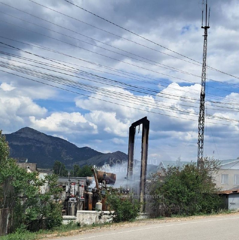 The 110 kV Sudak electrical substation in occupied Crimea continues to burn after being struck overnight.