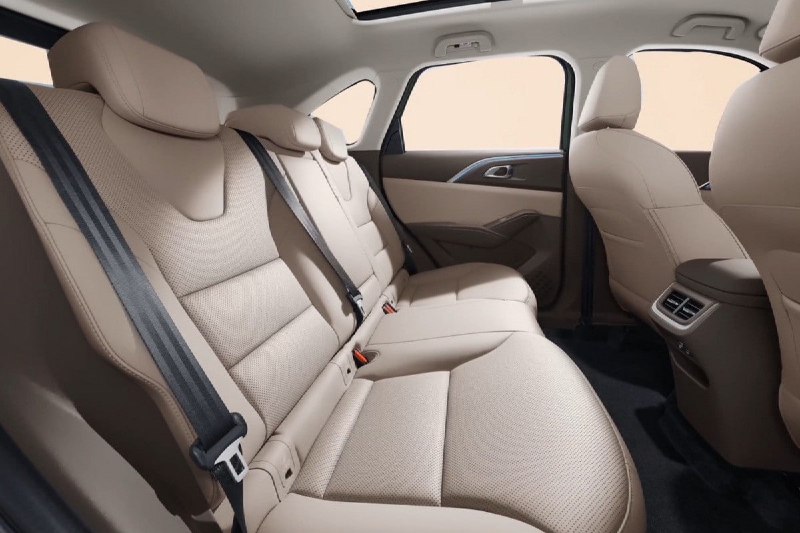 Haval раскрыл интерьер и характеристики нового H6L 6