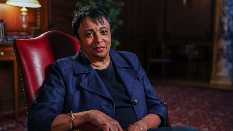 Trump fires Librarian of Congress Carla Hayden amid more worker purges