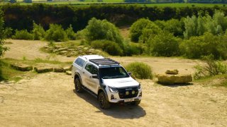 Пикап Isuzu D-Max получил экстремальную версию MudmasterПикап получил увеличенны