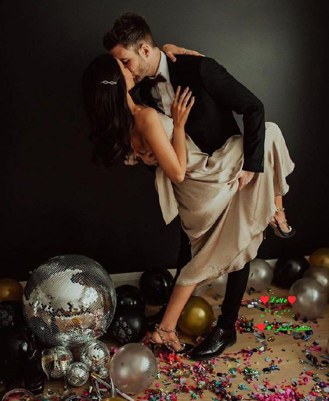 🫦🧿️️️❤️ عشـقـو عـاشـقـی ❤️🧿🫦: آرامشـم بـاش و با آغـوشـتخیالے از شـب ✨بوسه هایت را💋روے گونه هایم به یادگار بگذار♥️شبت ناب نفسم♥️♥️ عَِشَِـَِقَِ و عاشقی