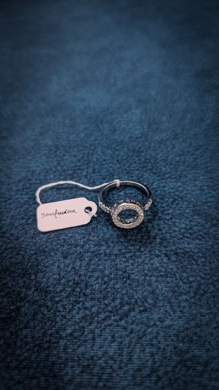 Это не кольцо. Это сияние, которое ловит свет и возвращает его тебе. — фото 1