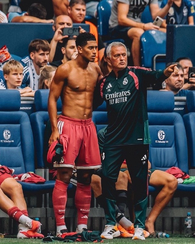 رئال مادرید | Real Madrid: 🤩 آقای خاص در کنار جود 🤩👑 @FCRealMadrid |