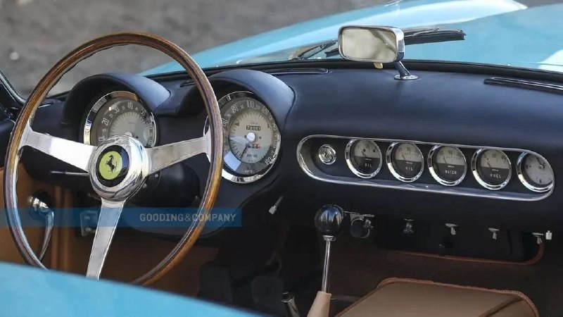 Редчайший спайдер Ferrari продали в тысячу раз дороже, чем купили 6