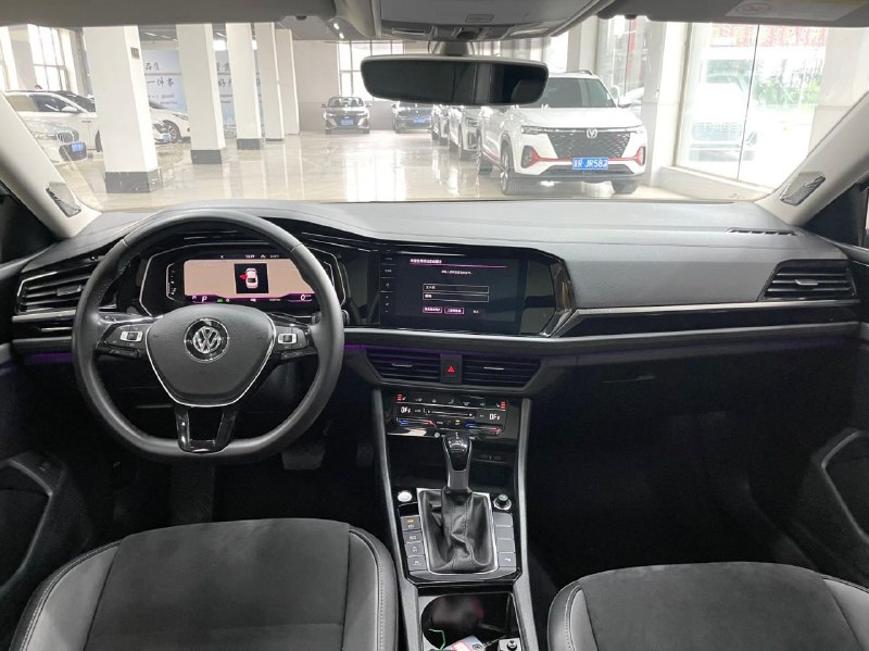 Volkswagen Sagitar фото 3