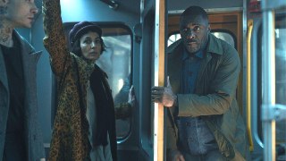 Второй сезон «Захваченного рейса» — в январе  Apple TV показала тизер-трейлер продолжения триллера с Идрисом Эльбой в главной роли. Новые серии начнут выходить 14 января. Сколько всего эпизодов получит второй сезон, неизвестно.  В первом сезоне герой Идрис