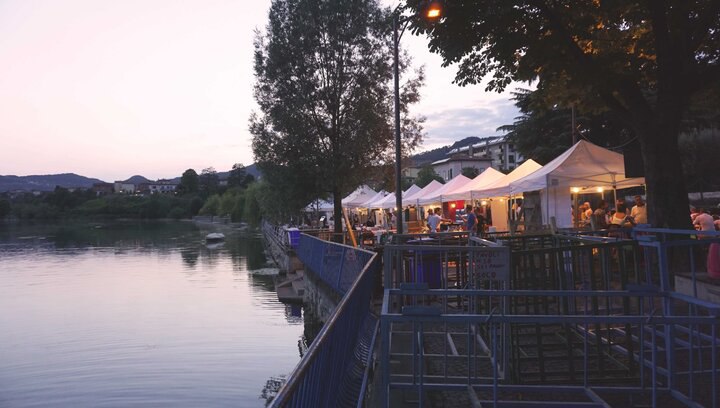 歐洲藝術小鎮 - 薩爾尼科街頭藝術節 Sarnico Busking Festival