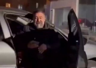 🔴מפקד תחנת המשטרה ג'נאט עבאד, טהראן: כשאתה מתקשר למשטרה, אתה בוכה ואומר להם לקחת את הכסף שלי, תזכור, אנחנו…