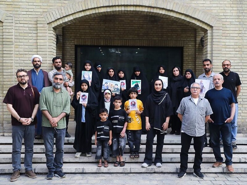 خبرگزاری ایرنا: چند خبر از سینما، تئاتر و تلویزیون؛🔸آغاز فیلمنامهنویسی درباره شهدای میناب/ پژمان بازغی گرداننده «راه تاز» شد🔹برگزیدگان