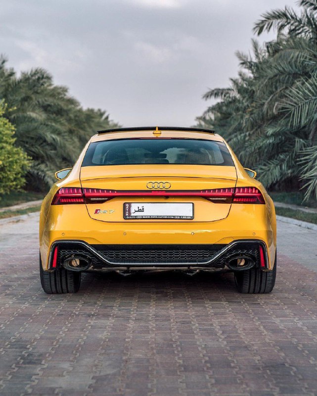Audi RS7 6