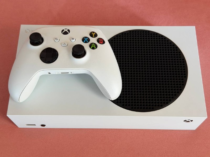 Xbox Series S. Отличное состояние. 550 лари — фото 1
