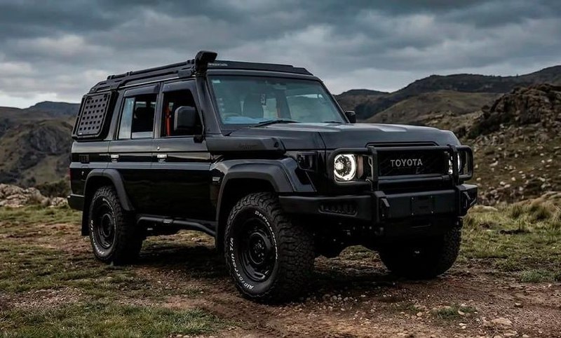 Тюнинг-ателье PVS Automotive доработало Toyota Land Cruiser 70