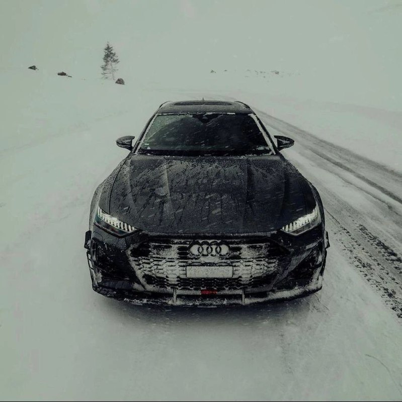 Audi RS6 8