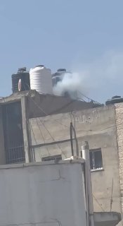 قوات الاحتلال تطلق قنابل غاز على منازل في مخيم قلنديا