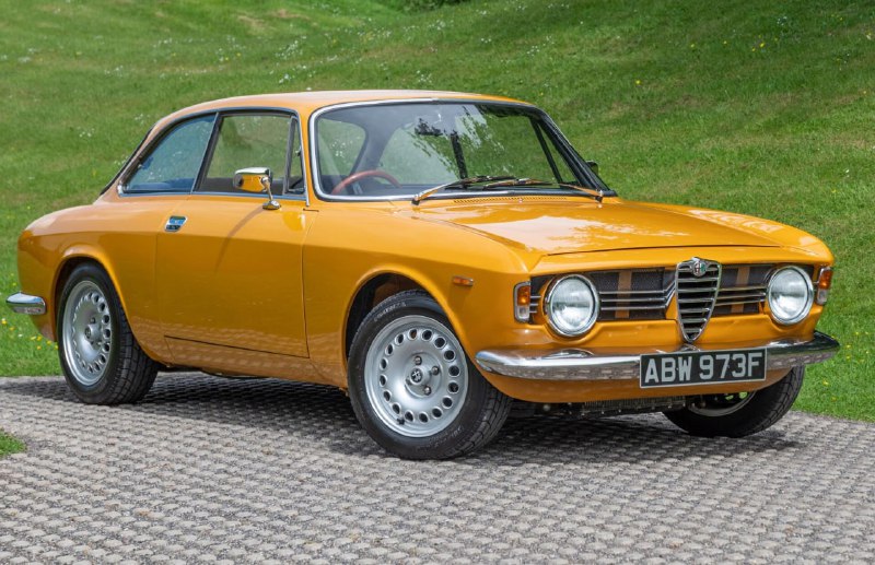 В Италии создали купе в духе Alfa Romeo 60-х 4