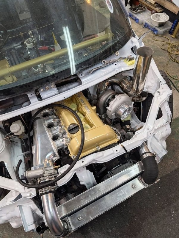 Самый милый Skyline GT-R R34 создали японцы — TRA Kyoto представила новый бодикит для Suzuki Twin, к 4
