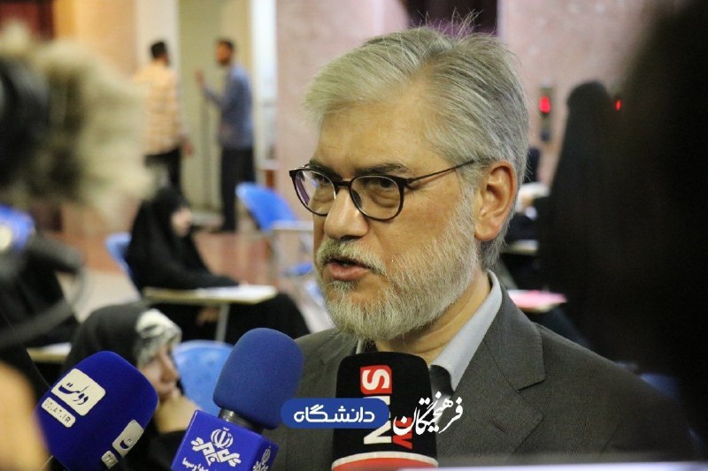 روزنامه فرهیختگان: دانشجویان به آموزش حضوری سلام کنند 🔵 مجازی شدن دانشگاهها به دلیل وضعیت سوخت و بهینهسازی مصرف انرژی اصلاً روی میز دولت