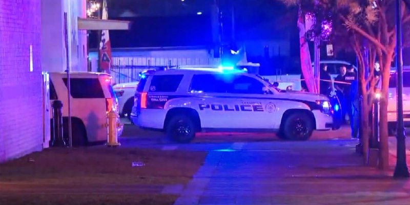At least 3 dead and 5 wounded after shooting at a restaurant in Glendale, Arizona, police say