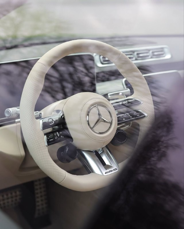 New S63 E AMG 4MATIC+ V8 BITURBO 805 HP 0-100 km/h 3.3 sec 4