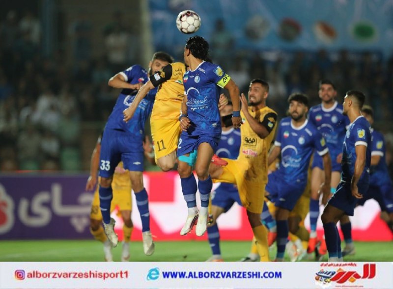 البرزورزشی: ✅️۱۰ دقیقه آتشین آبی‌ها استقلال موقتا به صدر جدول رسیدتیم فوتبال استقلال در هفته سوم لیگ بیست‌وششم مقابل سپاهان قرار گرف
