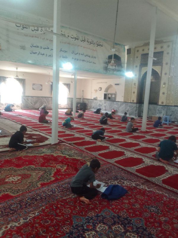 امور مکاتب حوزه علمیه احناف خواف: 🔶️برگزاری آزمون آموزه های اسلامی مسجد حضرت ابو ایوب انصاری رضی الله عنه بندیوان - حوزه شماره ۵۱۴۰۵/۵/۲۹ 🍃🌸💐🌸💐🍃امور مکاتب