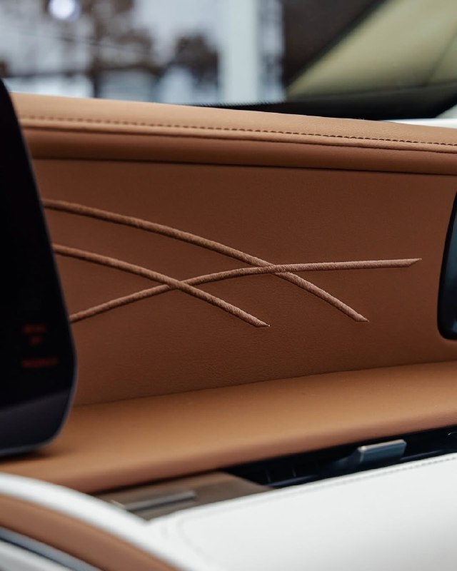 Кабриолет Lexus LC 500 Inspiration Series 5.0L V8 2026 7