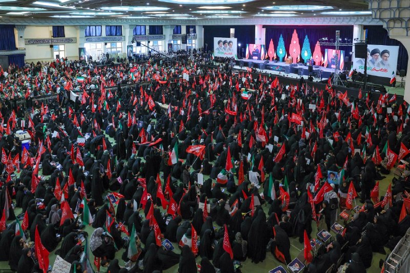 روزنامه ایران: ⭕️ گزارش تصویری؛ مراسم بزرگداشت چهلم «آقای شهید ایران»، از سوی رهبر معظم انقلاب در مصلی امام خمینی(ره) تهران. ۱۴۰۵/۰۵/۲۷