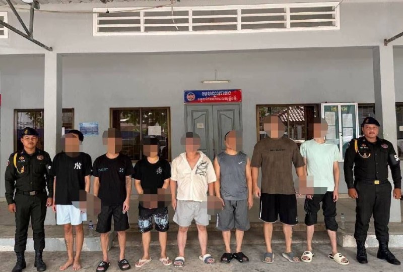 西港大事件：西港宪兵近日突袭一处别墅电诈窝点 抓获6名中国大陆男子及1名中国台湾配图