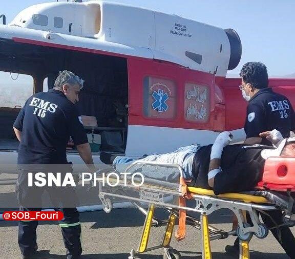 سیستان و بلوچستان فوری: برخورد سمند با تریلر در محور زاهدان–بم سه مصدوم بر جای گذاشت🔹معاون اورژانس پیشبیمارستانی دانشگاه علوم پزشکی زاهدان اعلا
