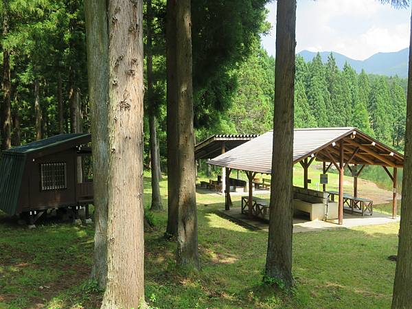 【日本爬山】從山形藏王溫泉街～百名山月山～福島喜多方坂內食堂吃拉麵，3天2夜的露營車小旅行