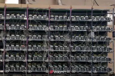 Zoomit | زومیت: گروگانگیری دادستان و مسئولان اداره برق هنگام کشف ماینر غیرمجاز!عملیات شناسایی و ضبط تجهیزات غیرمجاز استخراج رمزارز در ی