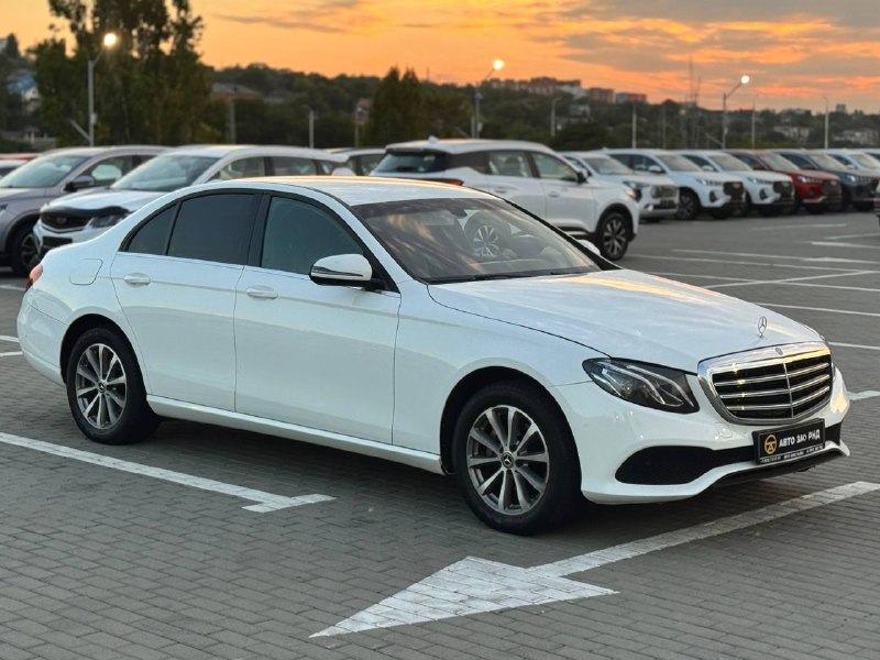 🚘 В продаже m-benz e-200

Год выпуска: 2018
Пробег на табло: 133 000 км
Птс: электронный
Двигатель: 2.0 бензин
Трансмиссия: at

Vin: wdd2130421a496341
Цена: 1 800 000 руб.

📞 + 7 (938) 130-35-61

Г. Ростов-на-дону, тц «сиверс», пр. Сиверса, 23 – как нас найти 📍

Способы оплаты:
— Наличные;
— Кредит (20 банков);
— Безнал без ндс;
— Обмен на ваш авто.

Больше подробностей об авто и способах оплаты узнавайте у менеджера 📲 @autozaorndbot
___________

Подбор авто – @auto_zao_bot 🤖
Все авто – https://autozao. Ru/ 🌐
Мы в max. Ru/auto_zao_rnd 💬

🗺️ Присоединяйтесь к авто зао :

— Москва
— Краснодар - фотография - 2