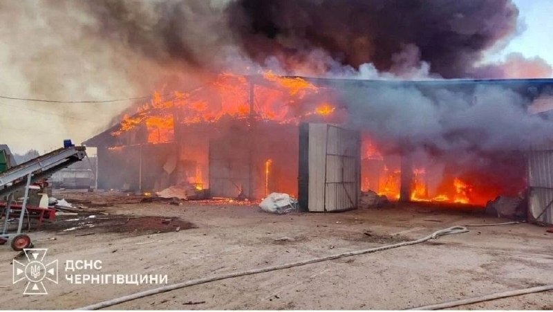 תוצאות ההתקפות האחרונות על מתקני תשתית אוקראינים באזור חרקוב נפגעו: - מחסן לאחסון כטב"מים, כמו גם מרכיביהם…