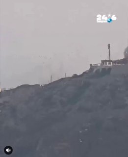 🇮🇱 The Houthis attacked the presidential palace in Aden. The Houthis attacked the presidential palace in Aden. It is reported that the legitimate Yemeni leadership was not harmed.