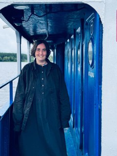 Главу благотворительного фонда «Дом с маяком» Лиду Мониаву оштрафовали на 45 тысяч рублей по делу о дискредитации армии — «Медиазона»Поводом для протокола стали три поста Мониавы, в одном из них говорилось о гибели ребенка в результате удара по украинскому